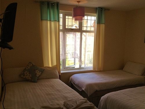 Отель Merrydale