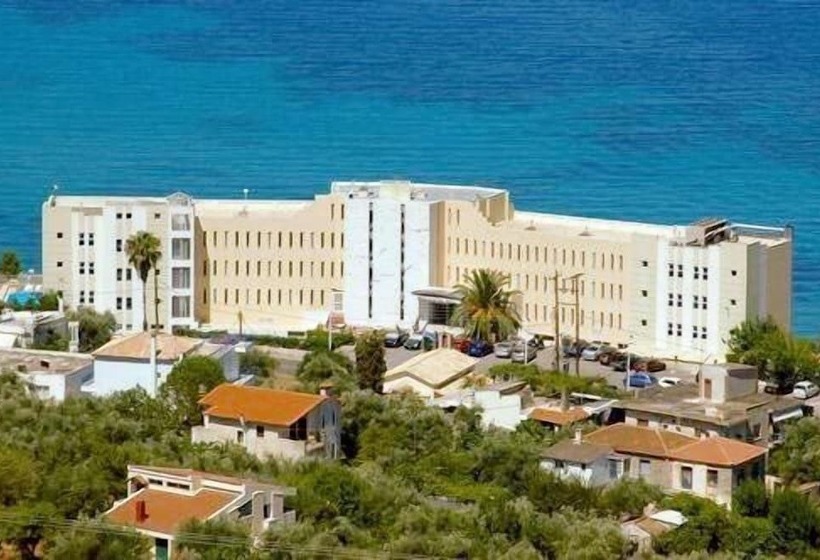 호텔 Messinian Bay