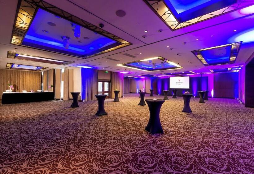 Millennium Hotel And Conference Centre Gloucester London