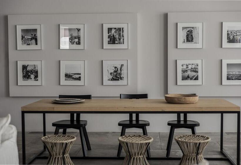Minos Beach Art Hotel, A Member Of Design Hotels