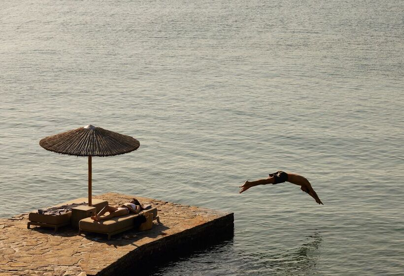 Minos Beach Art Hotel, A Member Of Design Hotels