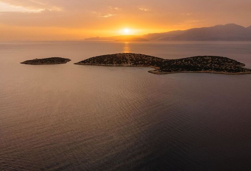 Minos Beach Art Hotel, A Member Of Design Hotels