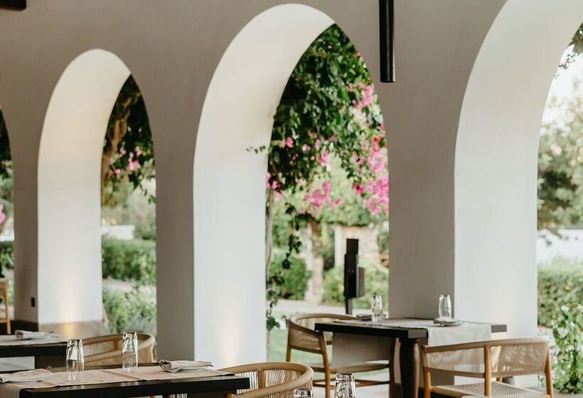 Minos Beach Art Hotel, A Member Of Design Hotels