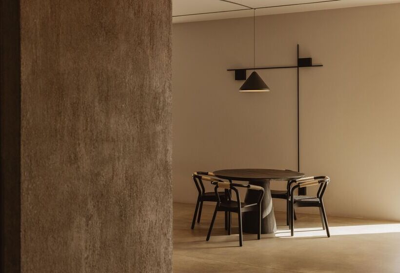 Minos Beach Art Hotel, A Member Of Design Hotels