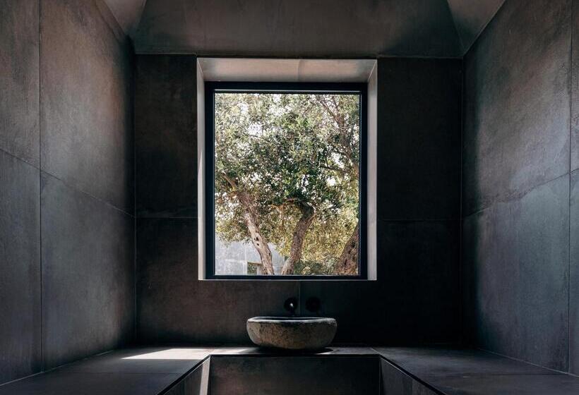 Minos Beach Art Hotel, A Member Of Design Hotels