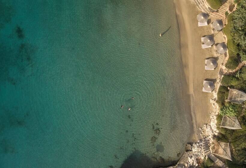Minos Beach Art Hotel, A Member Of Design Hotels