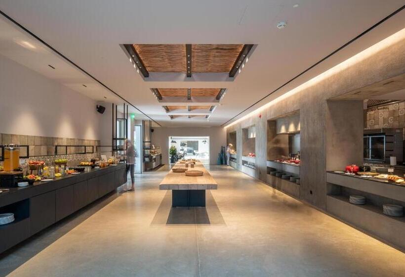 Minos Beach Art Hotel, A Member Of Design Hotels