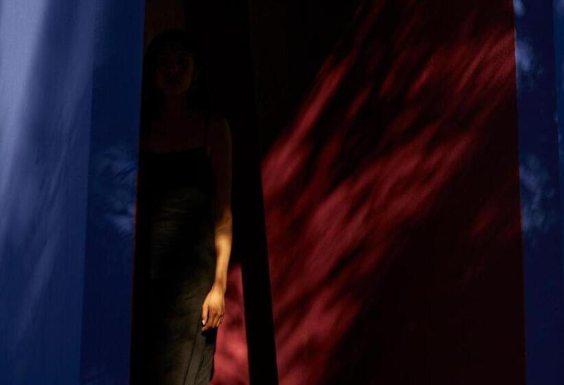 Minos Beach Art Hotel, A Member Of Design Hotels