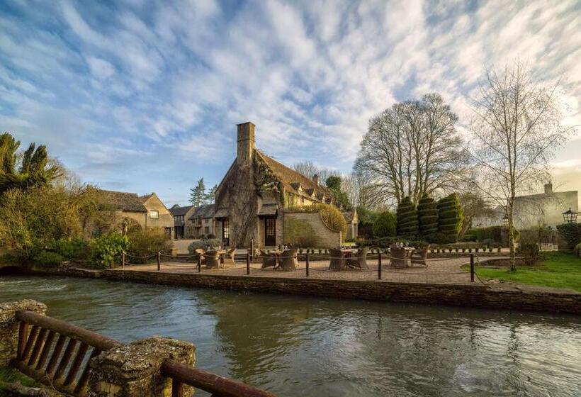 Отель Minster Mill