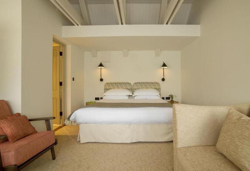 Отель Minster Mill