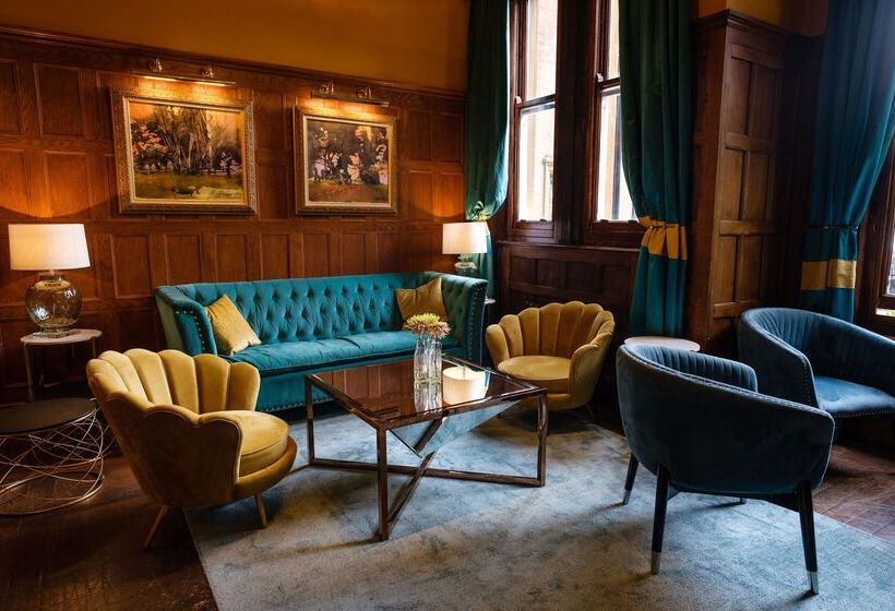 Moor Hall Hotel, Bw Premier Collection