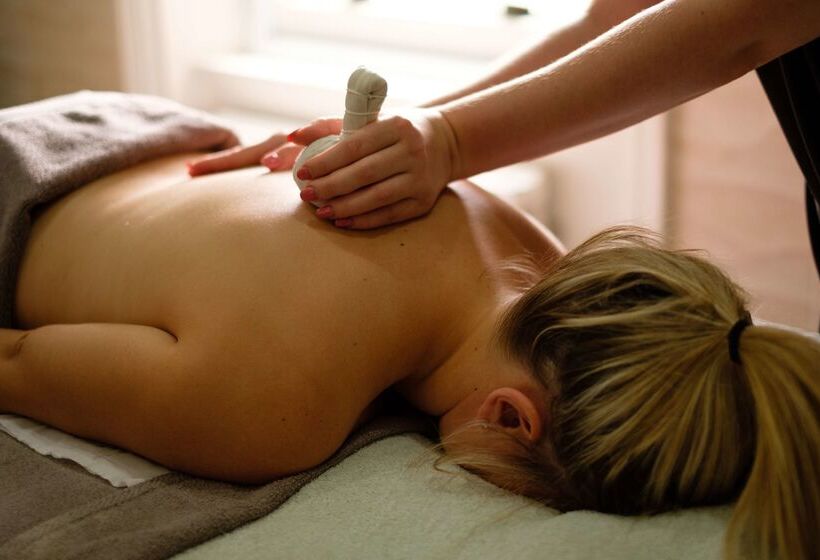 Moor Hall Hotel, Bw Premier Collection