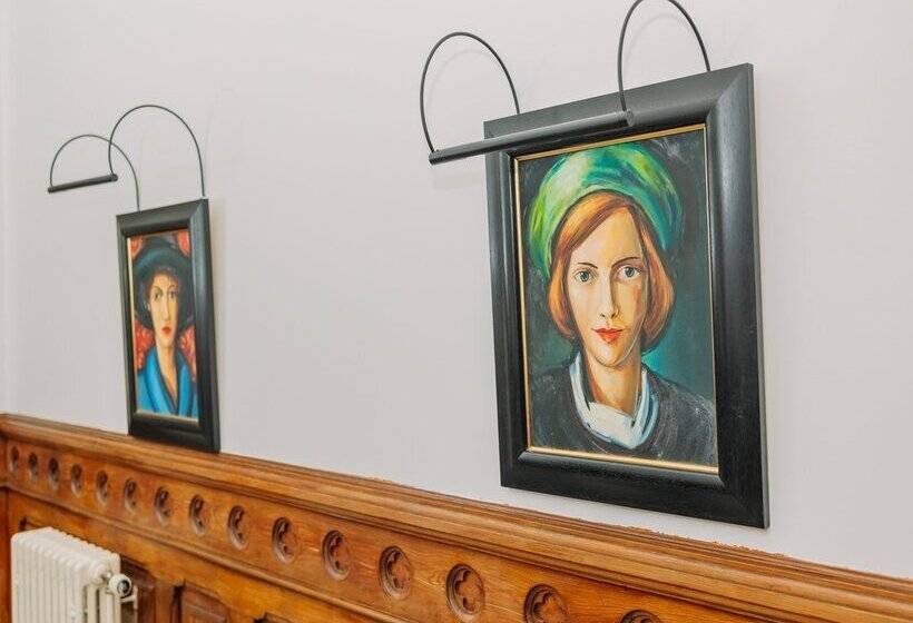 Отель Muthu Newton