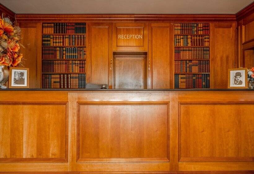 ホテル Muthu Newton