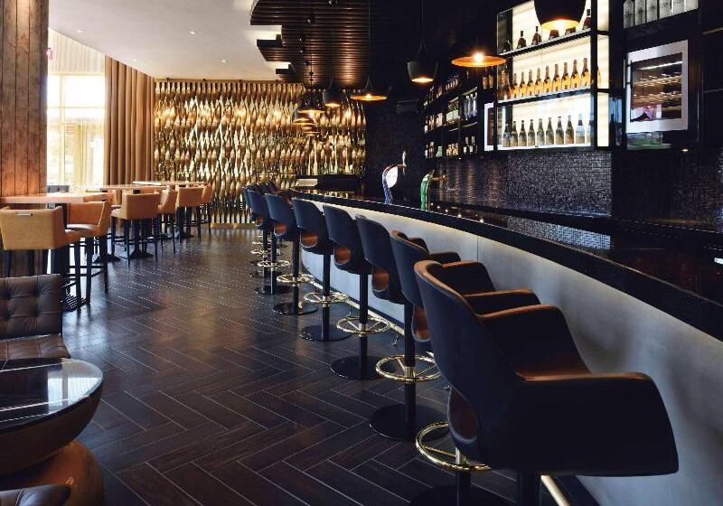 Mövenpick Ambassador Hotel Accra