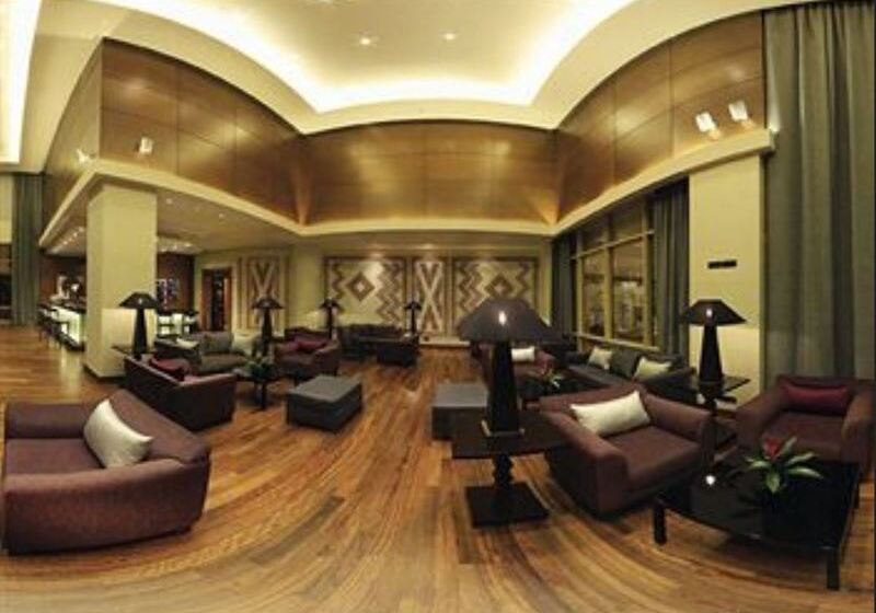 Mövenpick Ambassador Hotel Accra