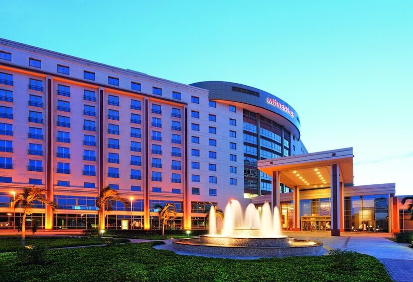 Mövenpick Ambassador Hotel Accra