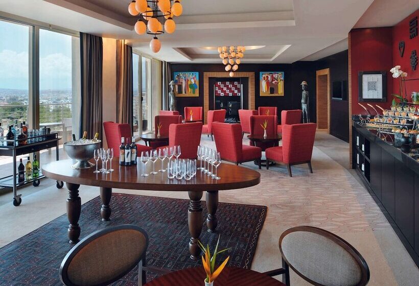 Mövenpick Ambassador Hotel Accra