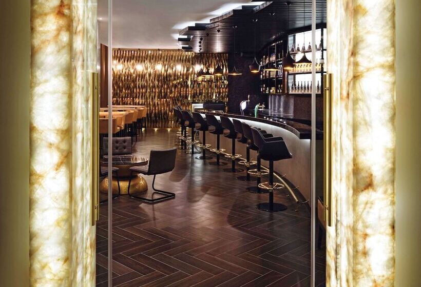 Mövenpick Ambassador Hotel Accra