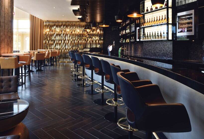 Mövenpick Ambassador Hotel Accra