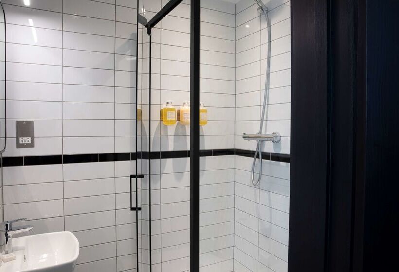 בית מלון כפרי Numa London Bloomsbury