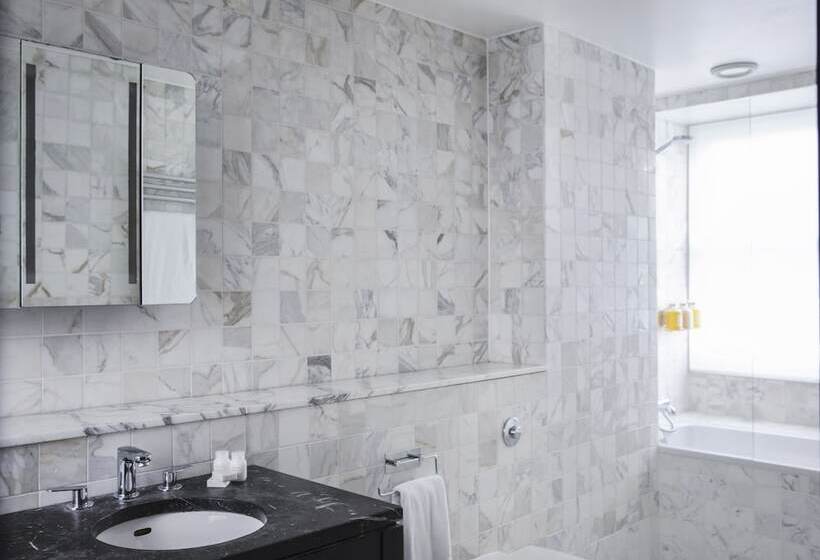 בית מלון כפרי Numa London Bloomsbury