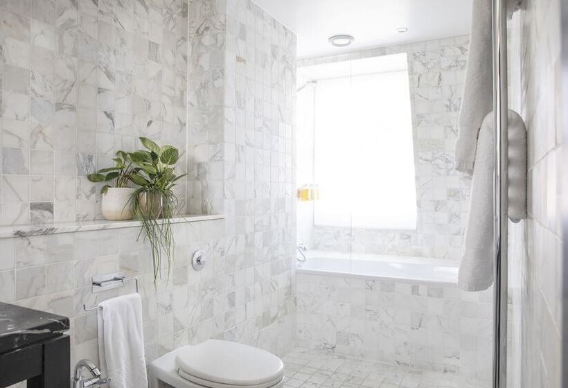 هتل Numa London Bloomsbury