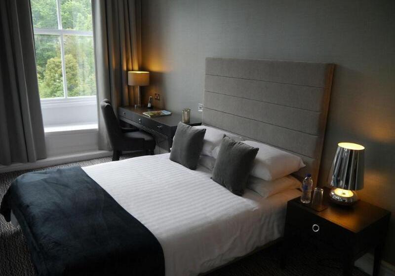 New Bath Hotel & Spa