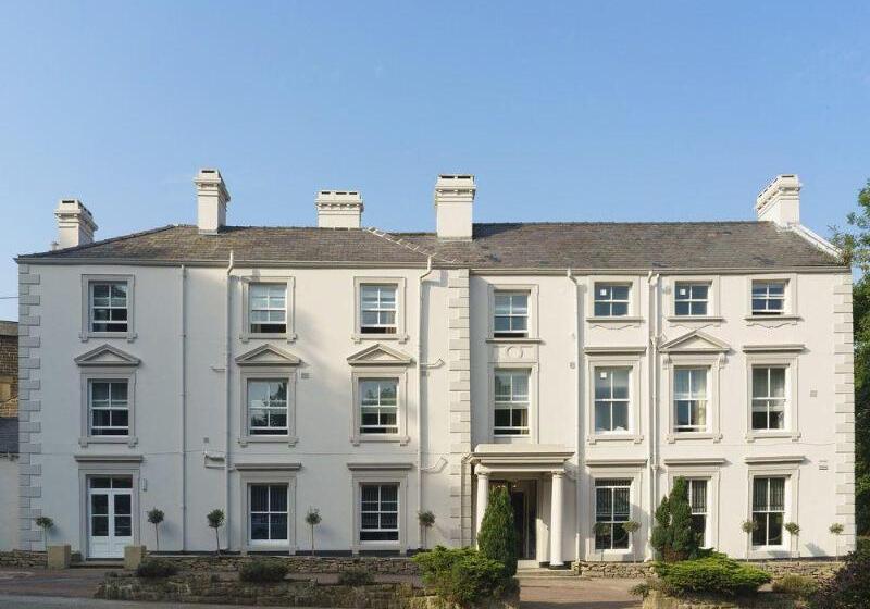 New Bath Hotel & Spa