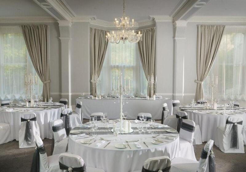 New Bath Hotel & Spa