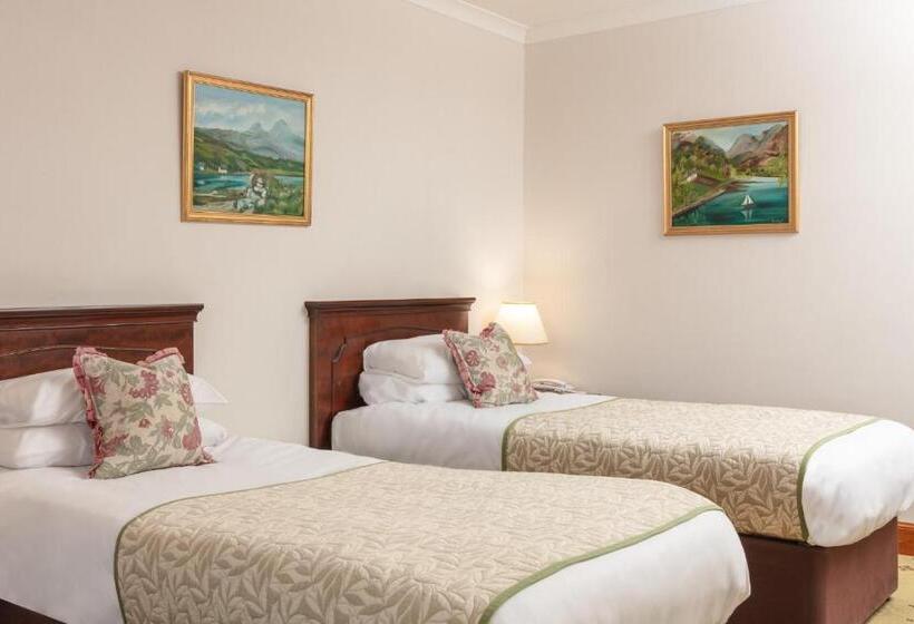 בית מלון כפרי North West Castle