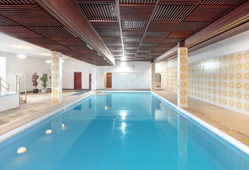 בית מלון כפרי North West Castle