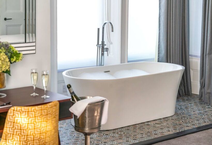 ホテル Oatlands Park