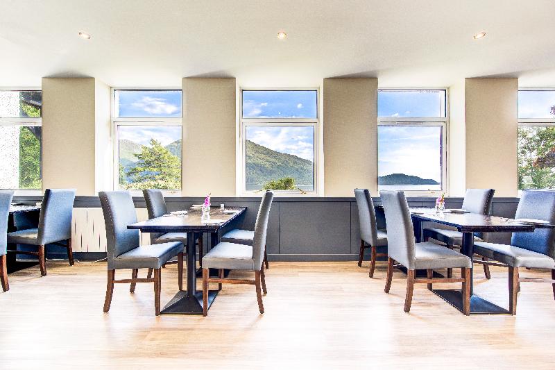 Onich Hotel & Lochside Beach Pods