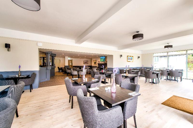 Onich Hotel & Lochside Beach Pods