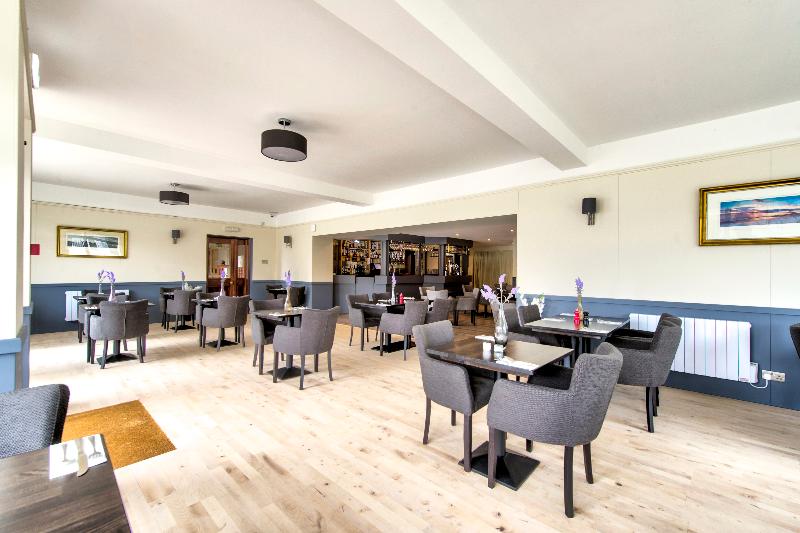 Onich Hotel & Lochside Beach Pods