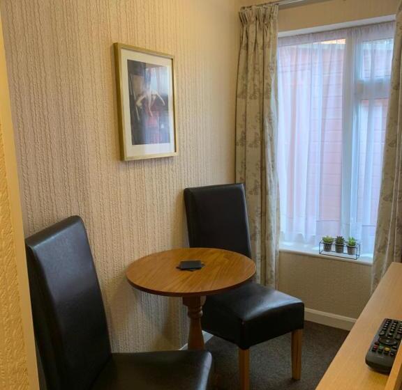 호텔 Philmar Guest House