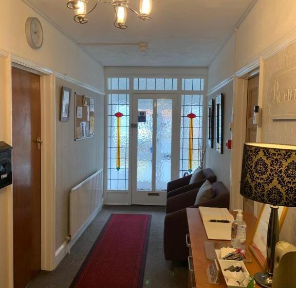 호텔 Philmar Guest House