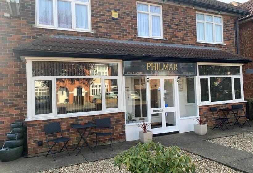 בית מלון כפרי Philmar Guest House