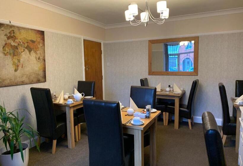 호텔 Philmar Guest House