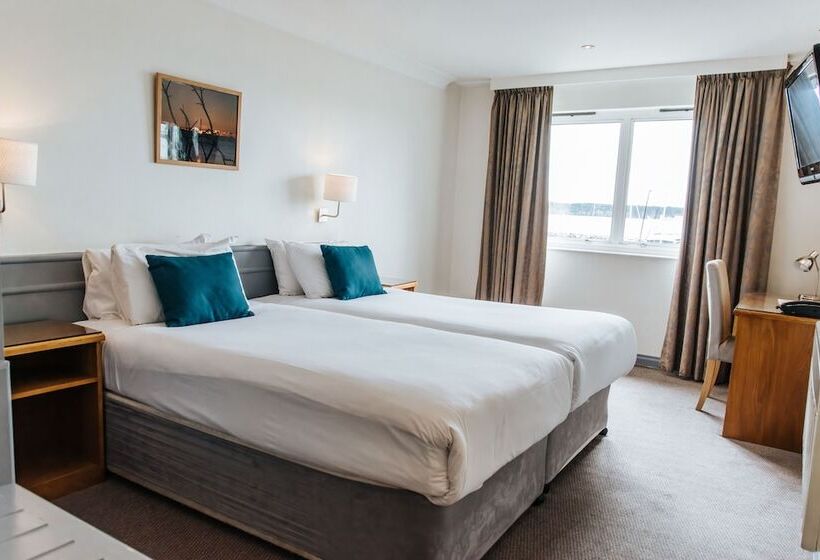 فندق Poole Quay