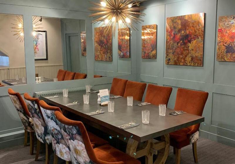 호텔 Potters Heron