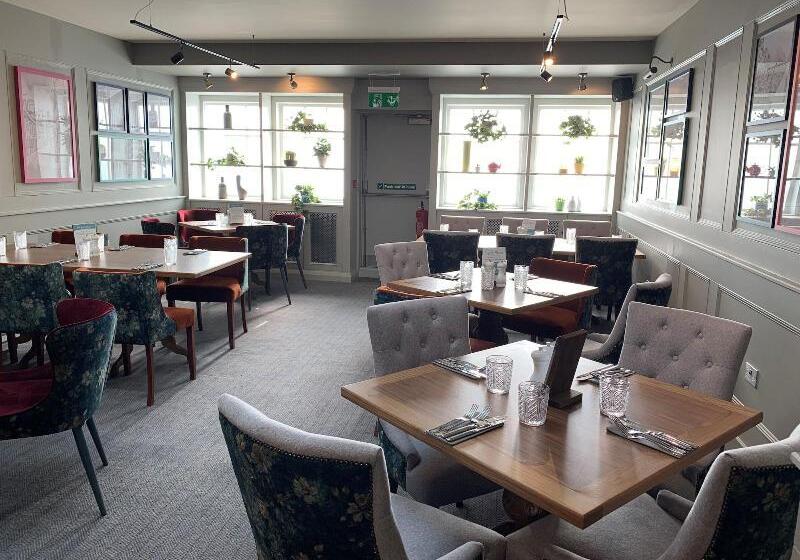 호텔 Potters Heron