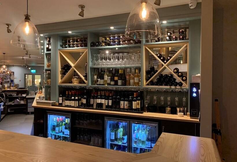 호텔 Potters Heron