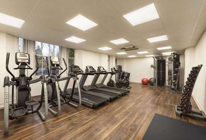 酒店 Ramada By Wyndham Birmingham Solihull