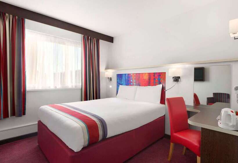 Отель Ramada Milton Keynes
