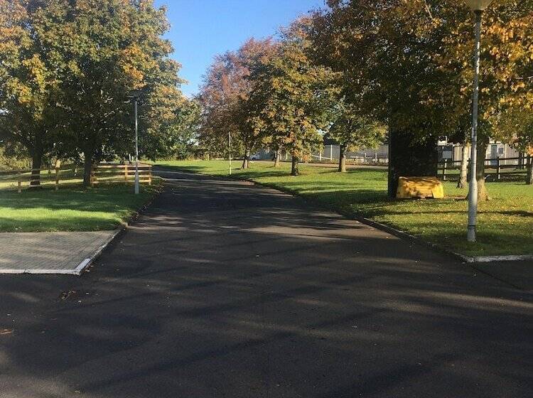 Отель Ramada Milton Keynes