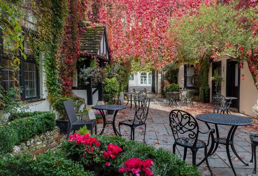 בית מלון כפרי Best Western Red Lion