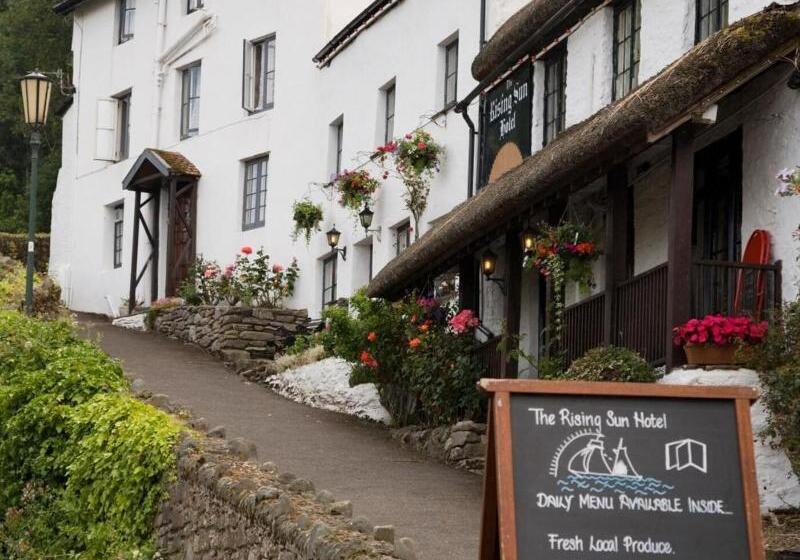 ホテル Rising Sun