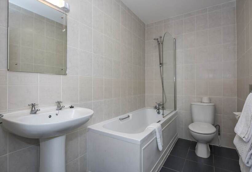 ホテル Royal Clifton